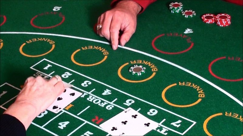 Hướng dẫn tính điểm trong cách chơi Baccarat